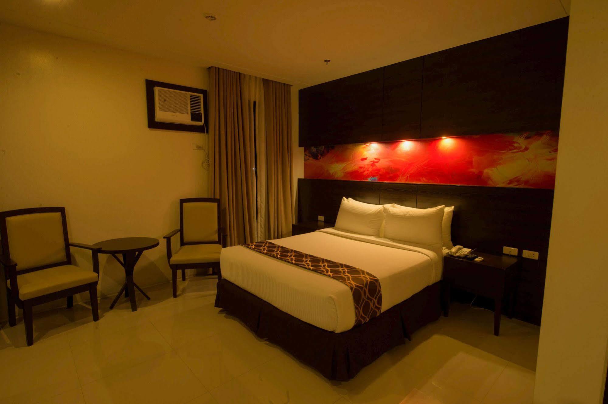 Infinity Suites Davao City Exterior foto